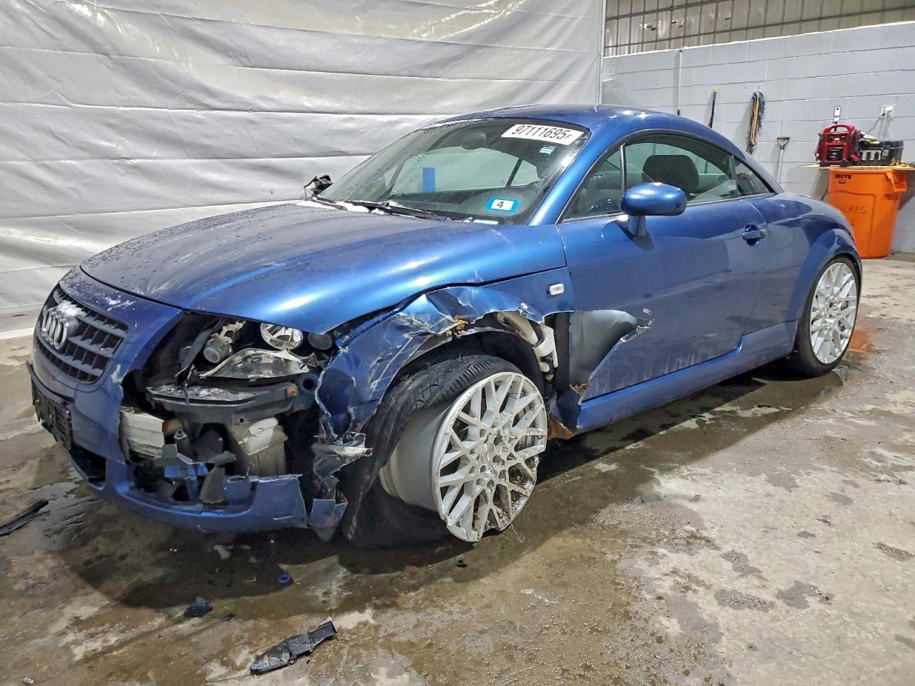 2004 AUDI TT