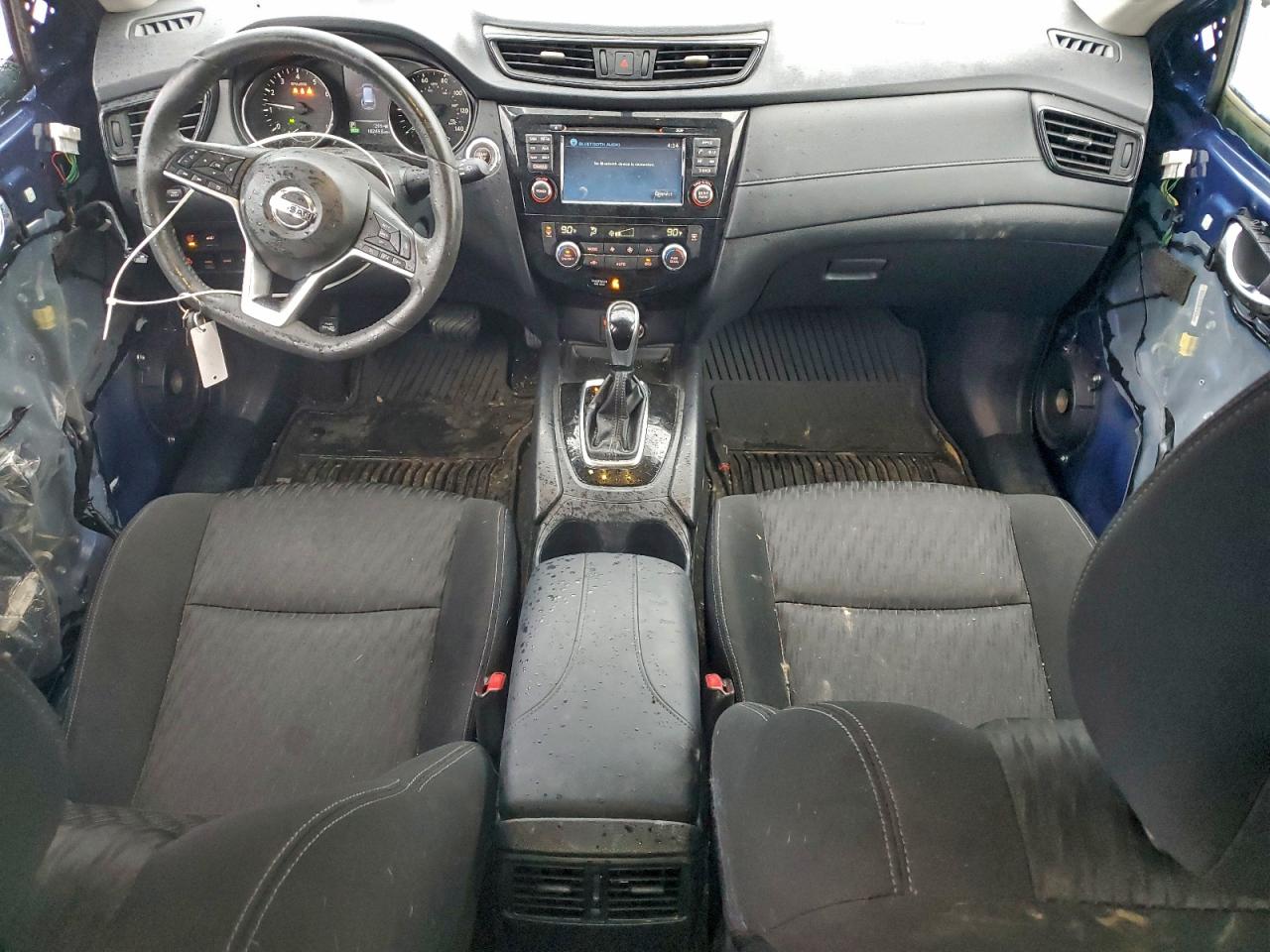 2017 NISSAN ROGUE photo 15