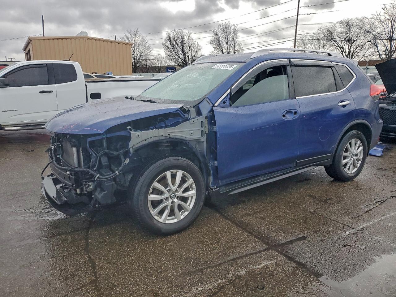 2017 NISSAN ROGUE