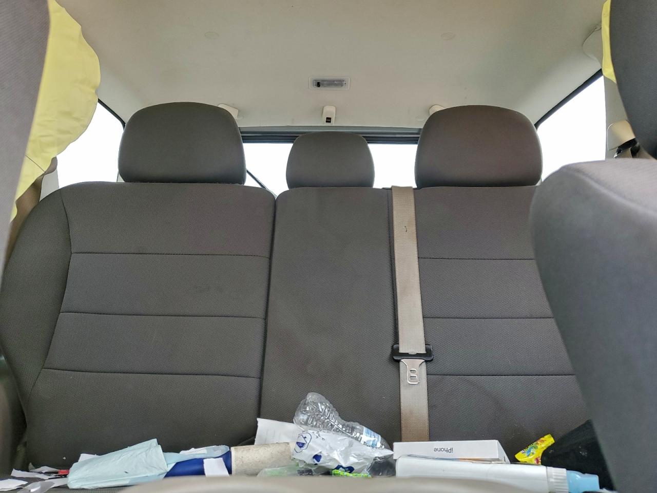 2010 FORD ESCAPE XLT photo 19