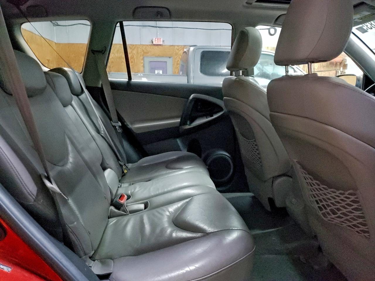 2010 TOYOTA RAV4 LIMITED photo 11