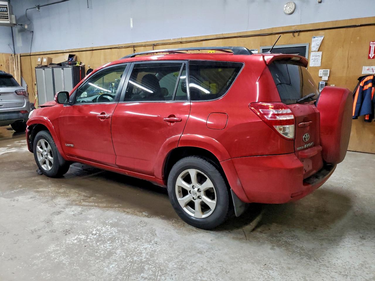 2010 TOYOTA RAV4 LIMITED photo 2