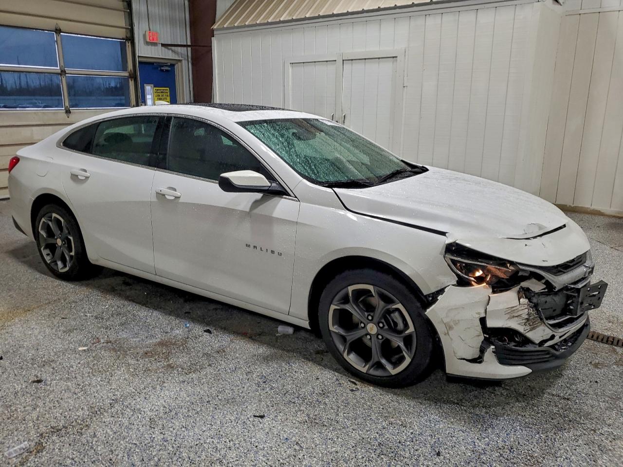 2024 CHEVROLET MALIBU LT photo 10