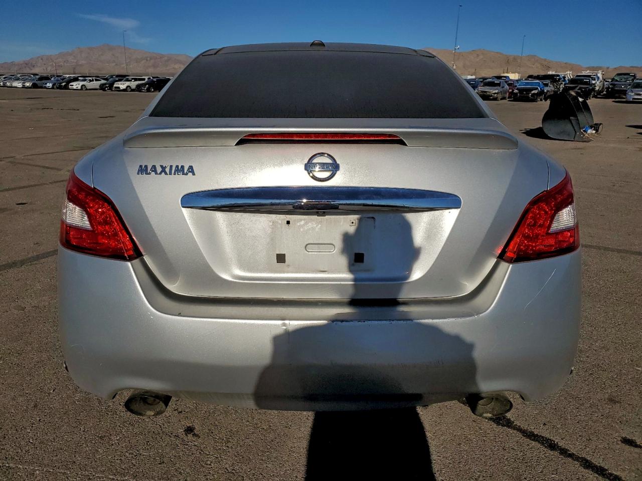 2010 NISSAN MAXIMA S photo 6