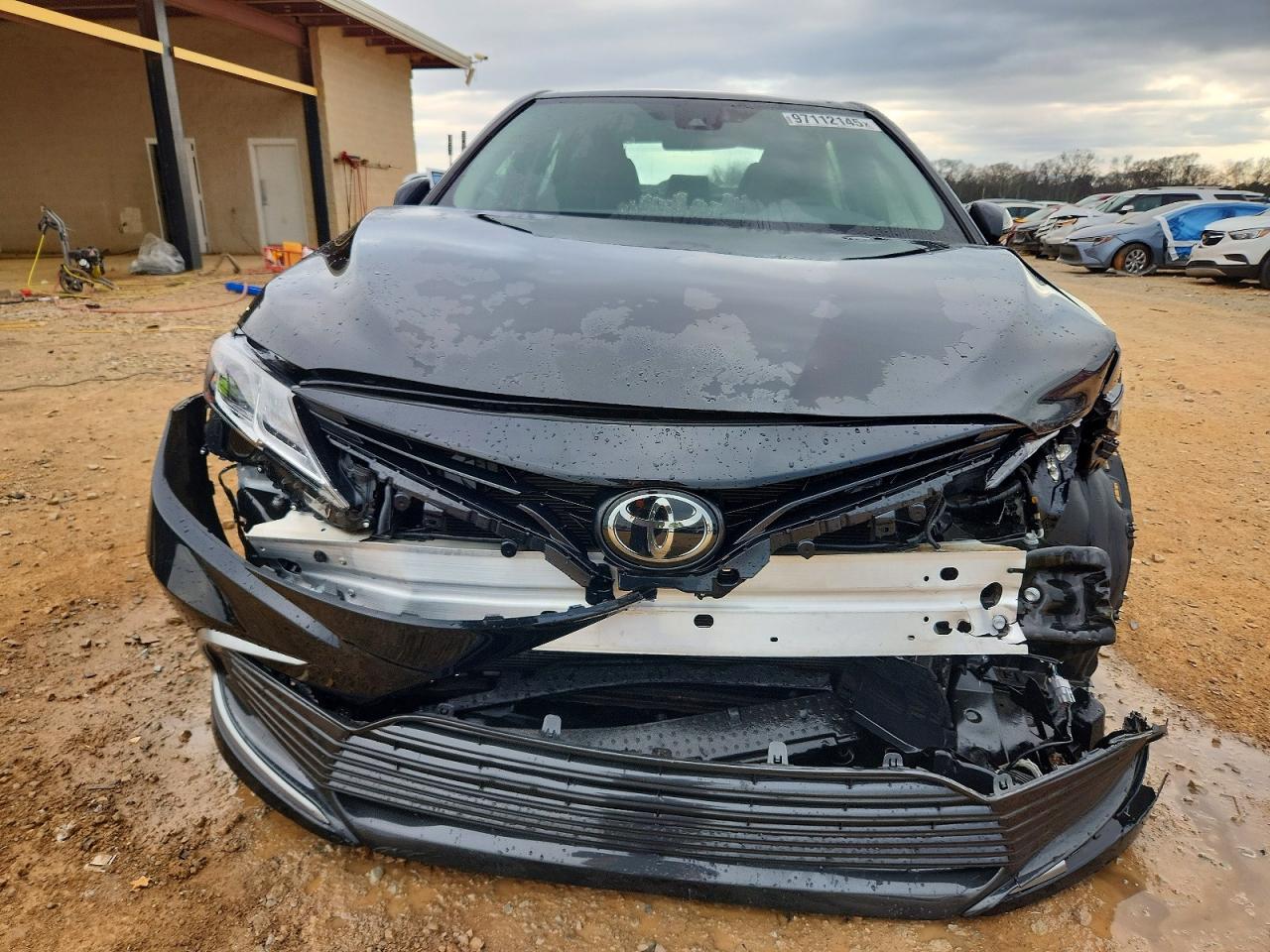 2023 TOYOTA CAMRY LE photo 5