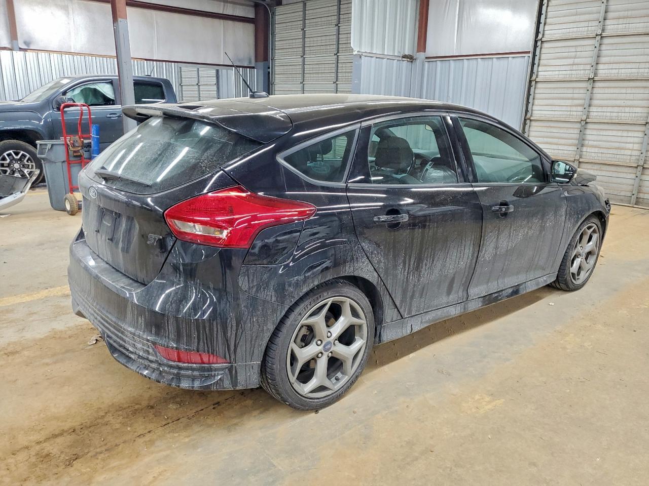 2017 FORD FOCUS ST photo 3