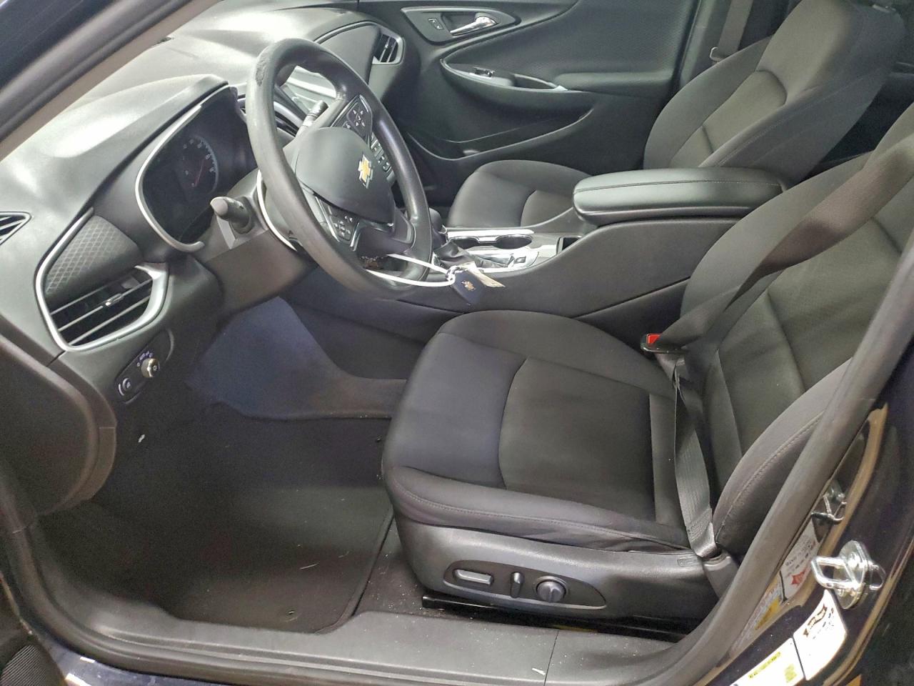 2023 CHEVROLET MALIBU LT photo 7