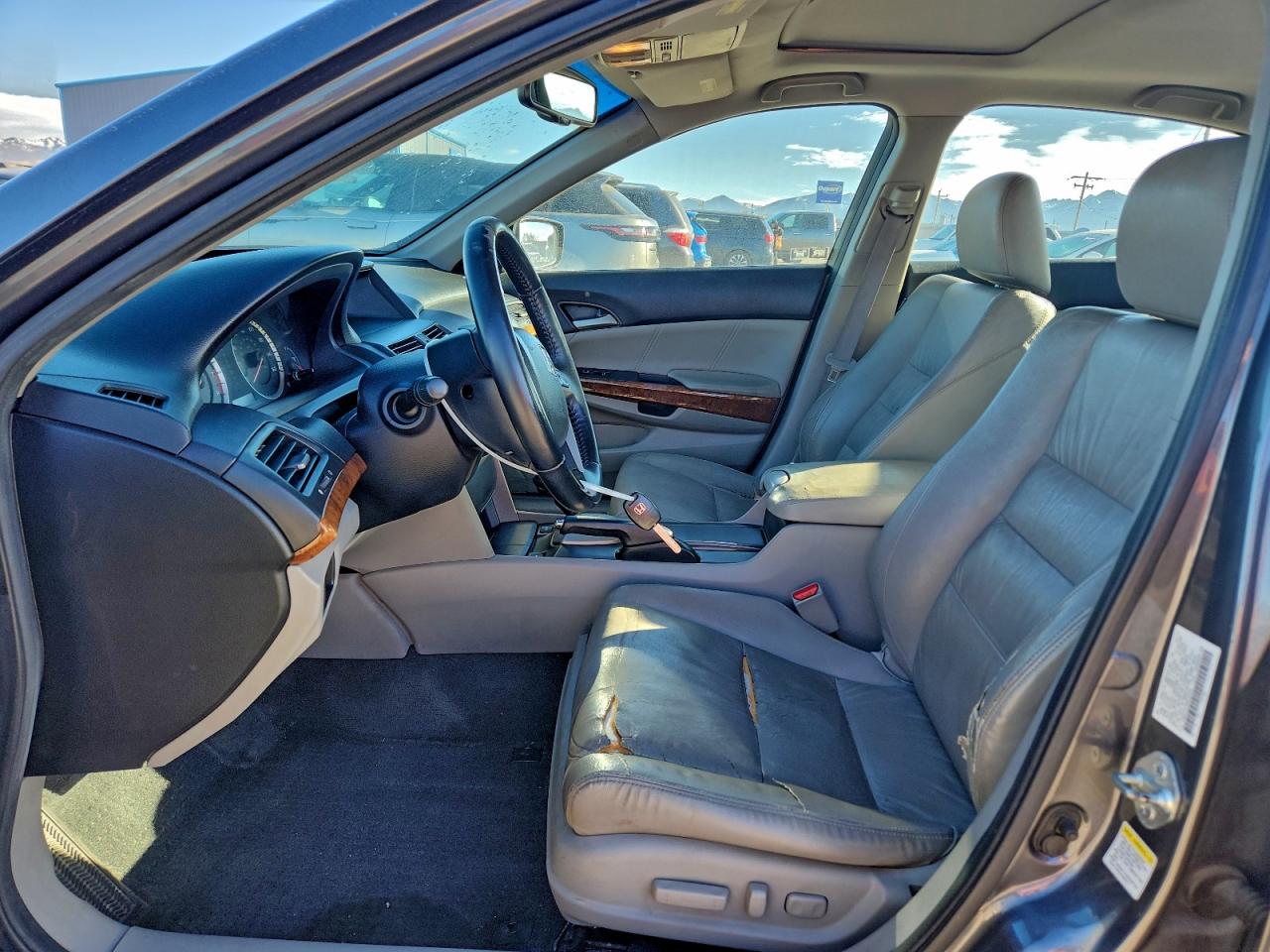 2011 HONDA ACCORD EXL photo 7