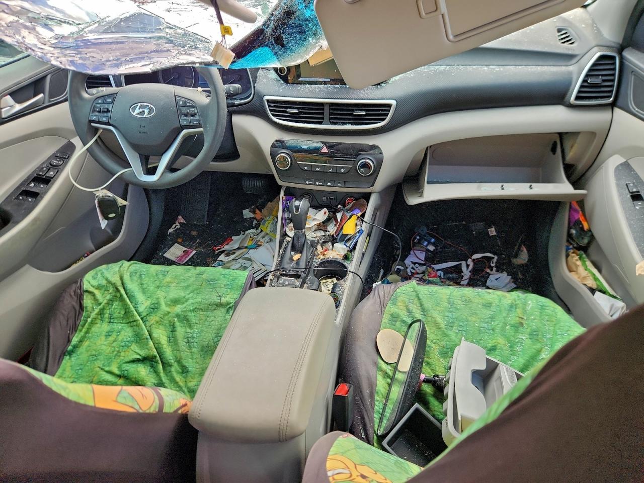 2020 HYUNDAI TUCSON SE photo 15