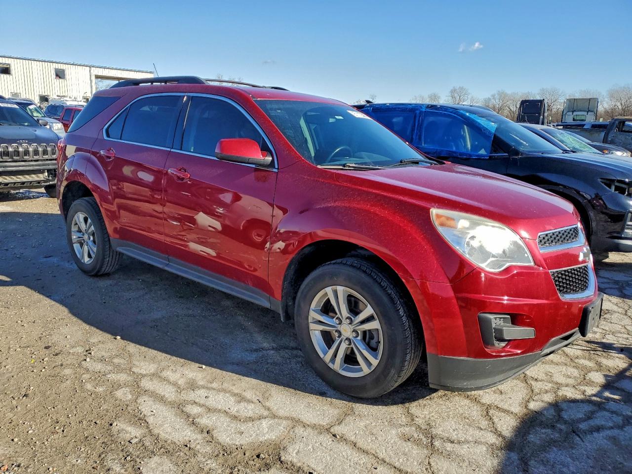 2013 CHEVROLET EQUINOX LT photo 4
