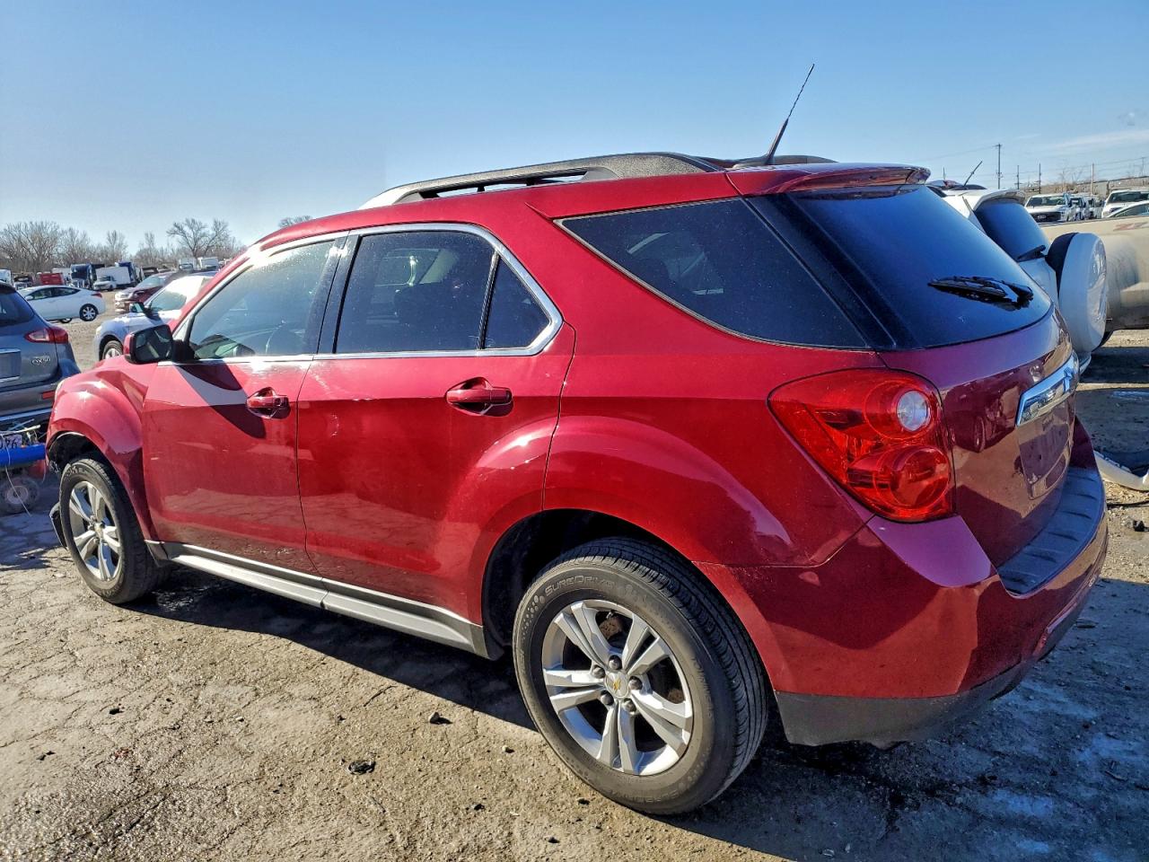 2013 CHEVROLET EQUINOX LT photo 2