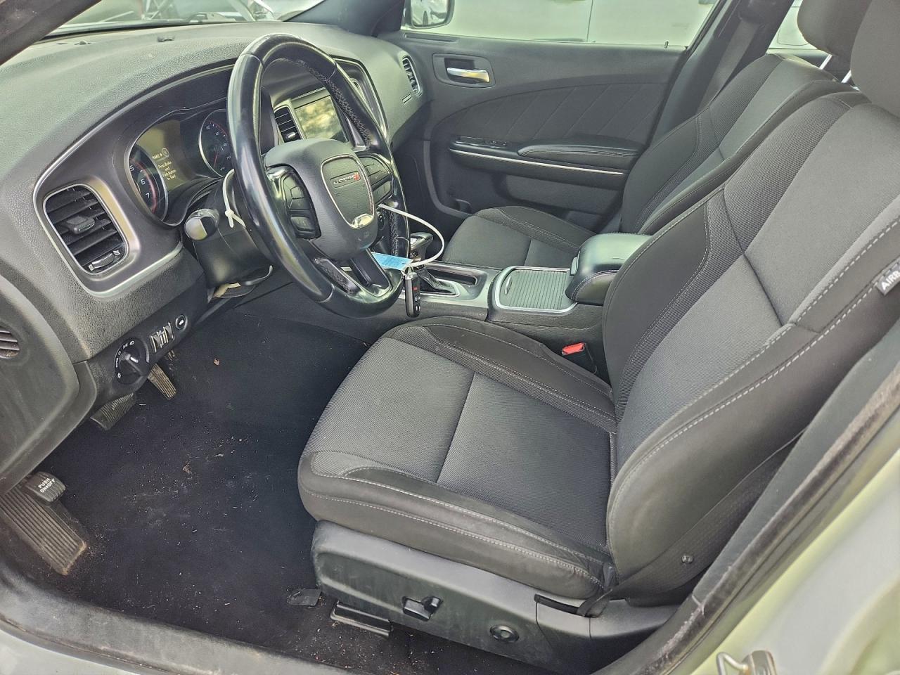 2020 DODGE CHARGER SXT photo 13