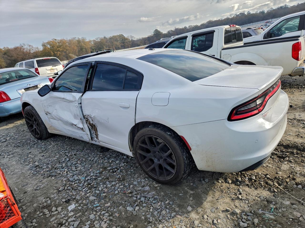 2020 DODGE CHARGER SXT photo 3