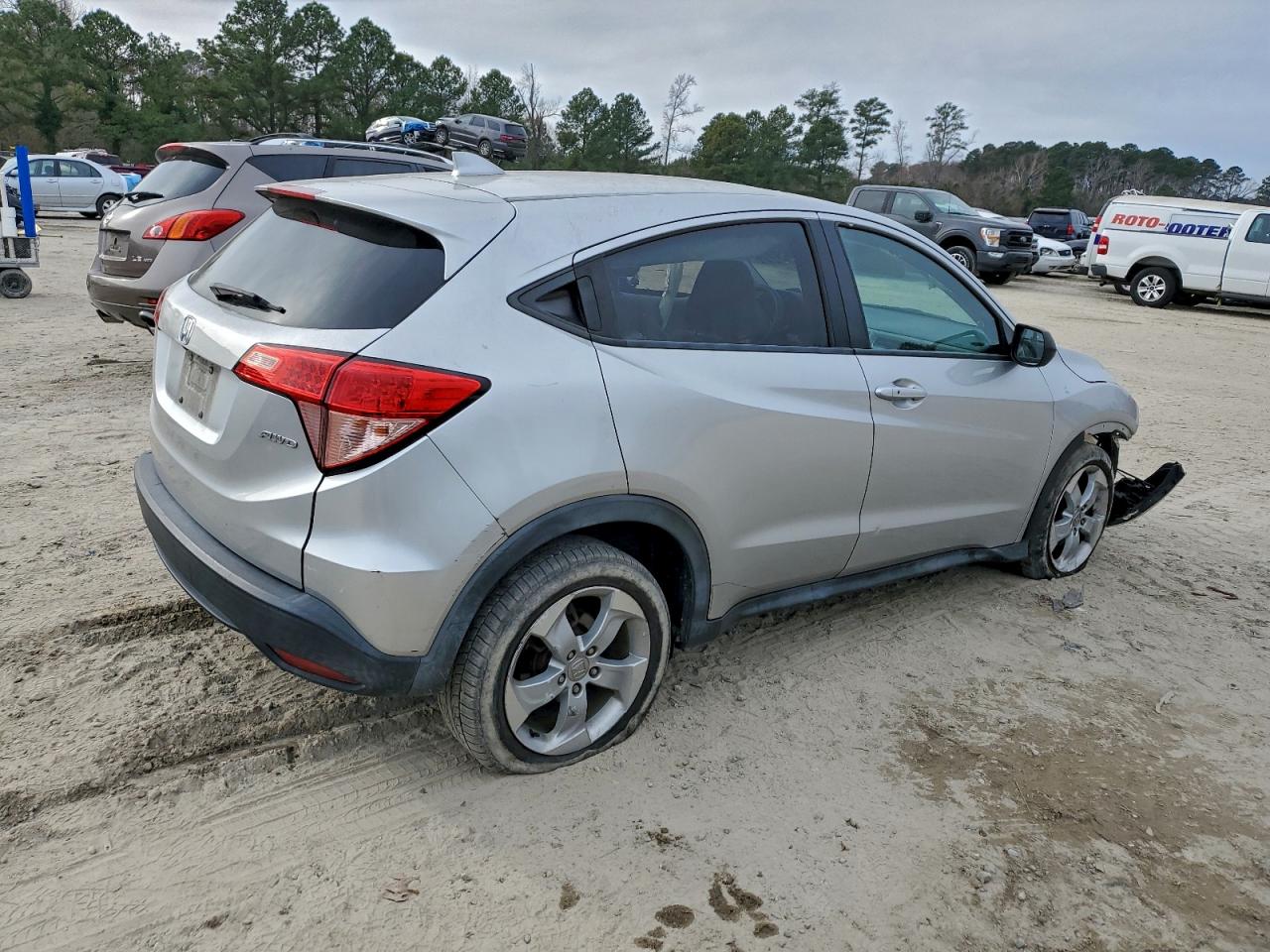 2016 HONDA HR-V EX photo 3