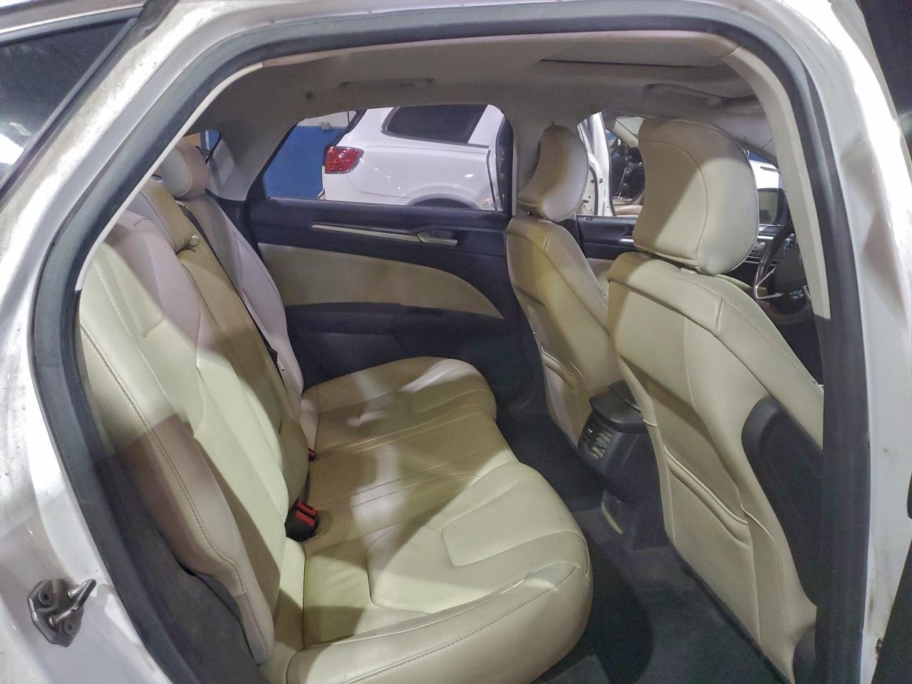 2015 FORD FUSION TITANIUM photo 10