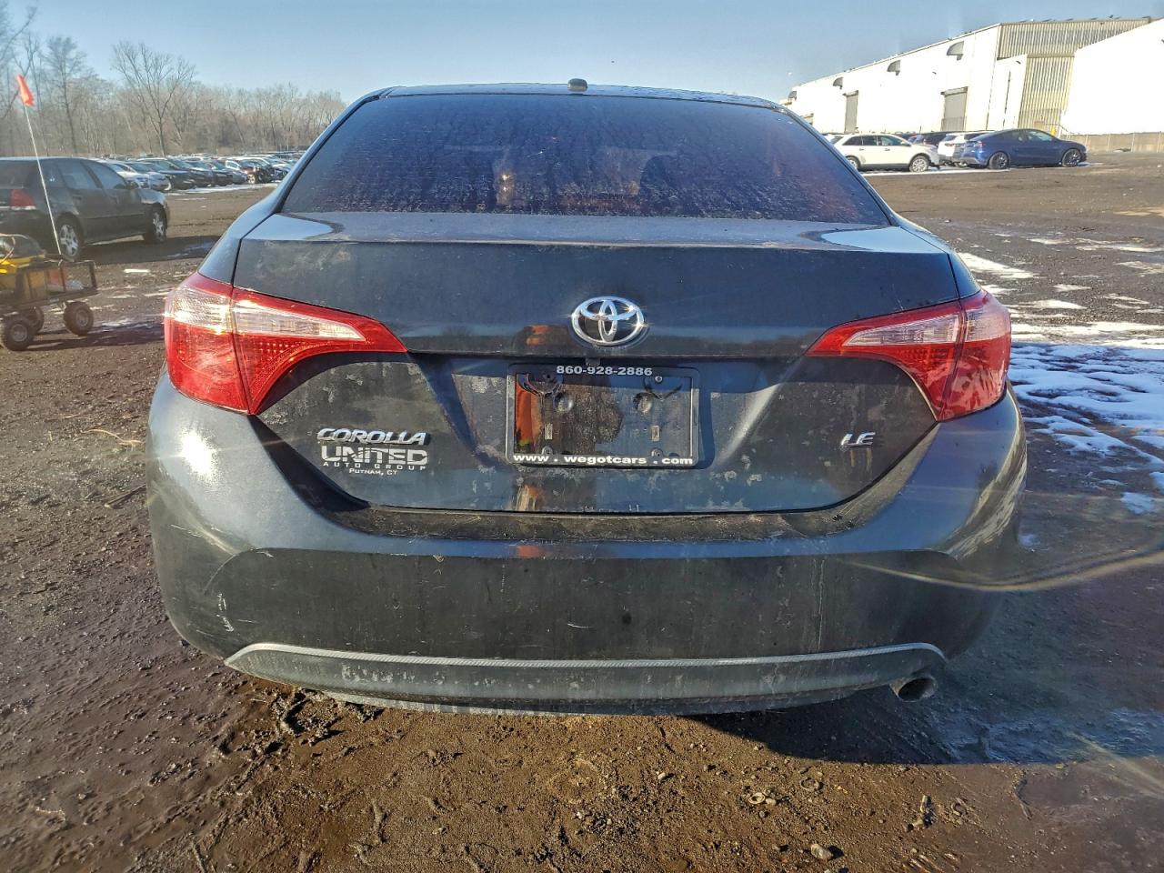 2018 TOYOTA COROLLA L photo 6