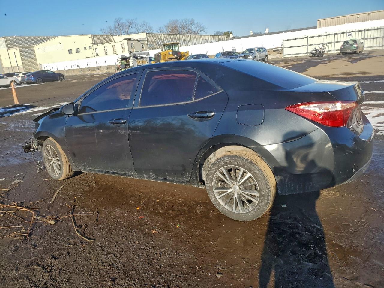2018 TOYOTA COROLLA L photo 2