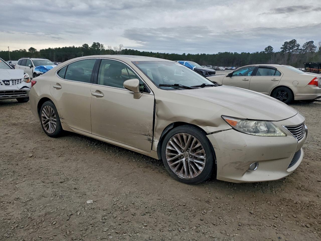 2013 LEXUS ES 350 photo 4