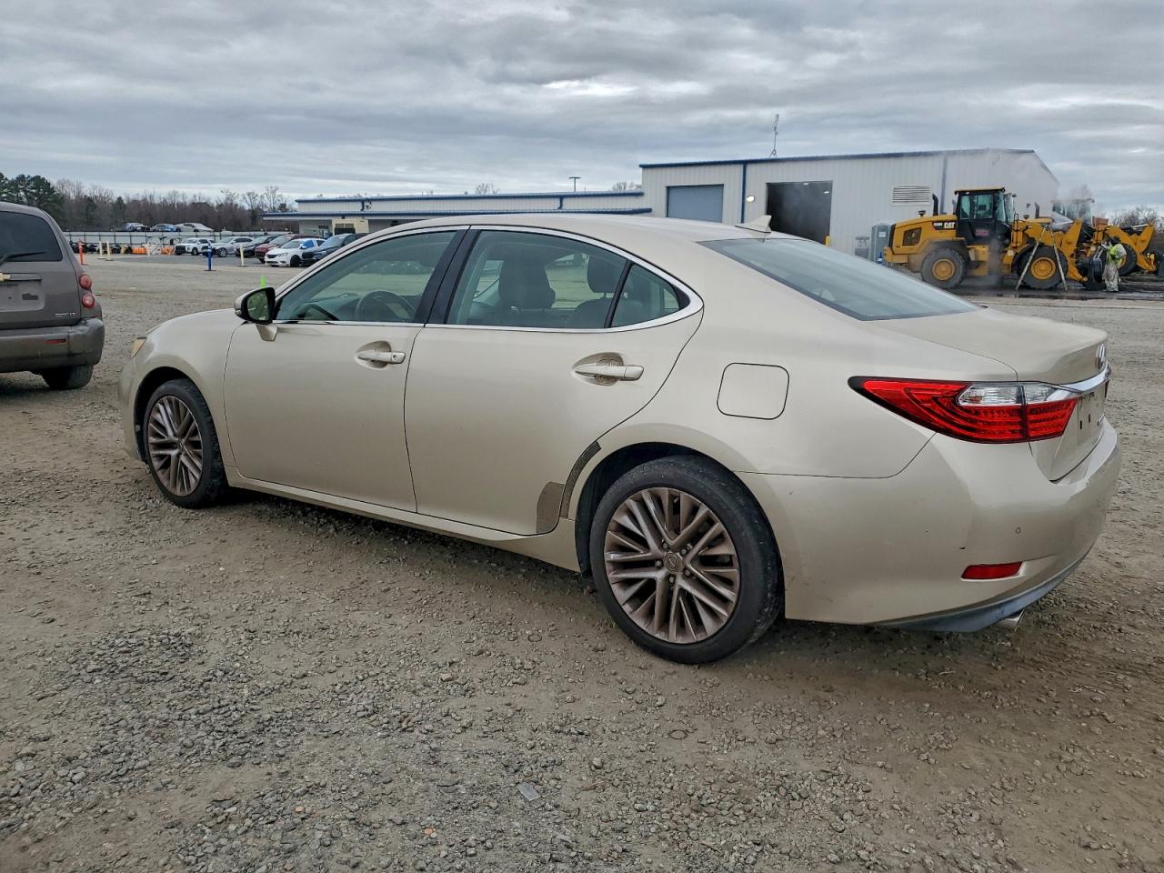 2013 LEXUS ES 350 photo 2