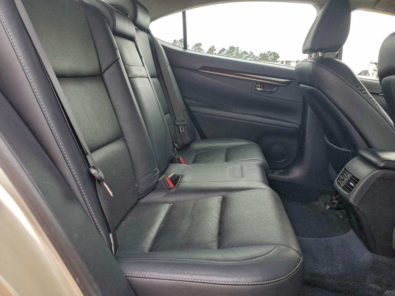 2013 LEXUS ES 350 photo 10