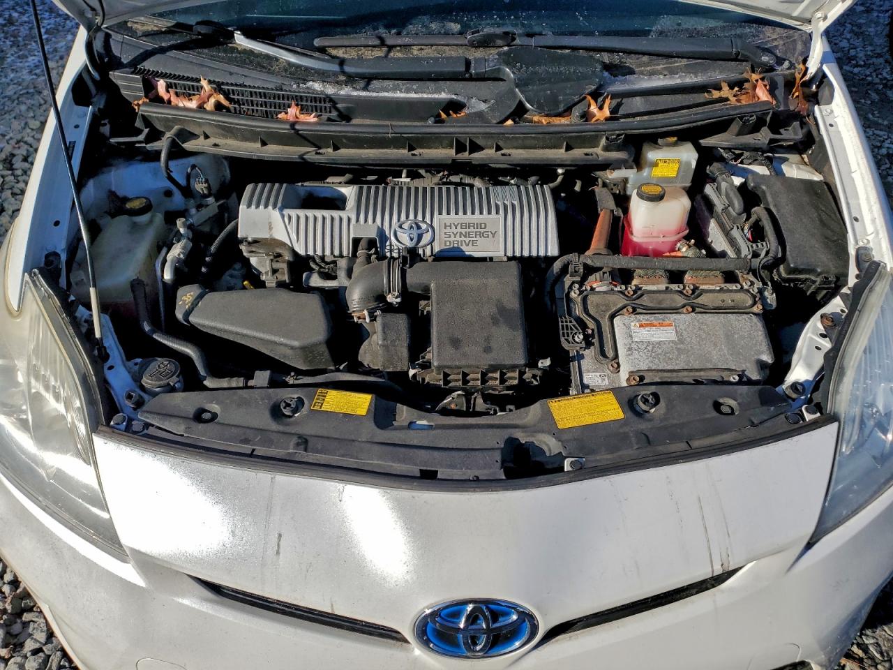 2012 TOYOTA PRIUS photo 11