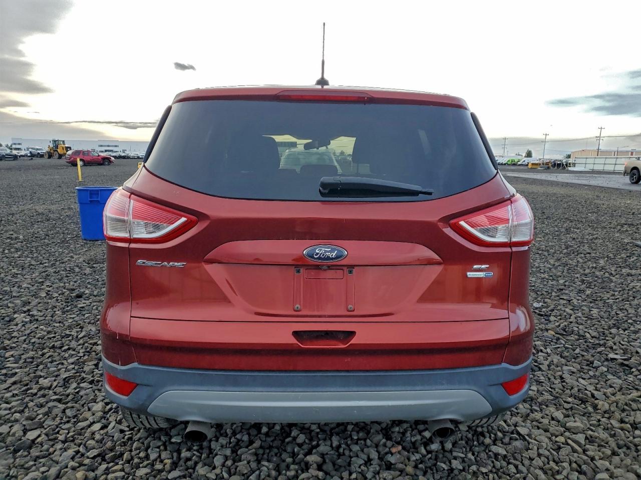 2015 FORD ESCAPE SE photo 16