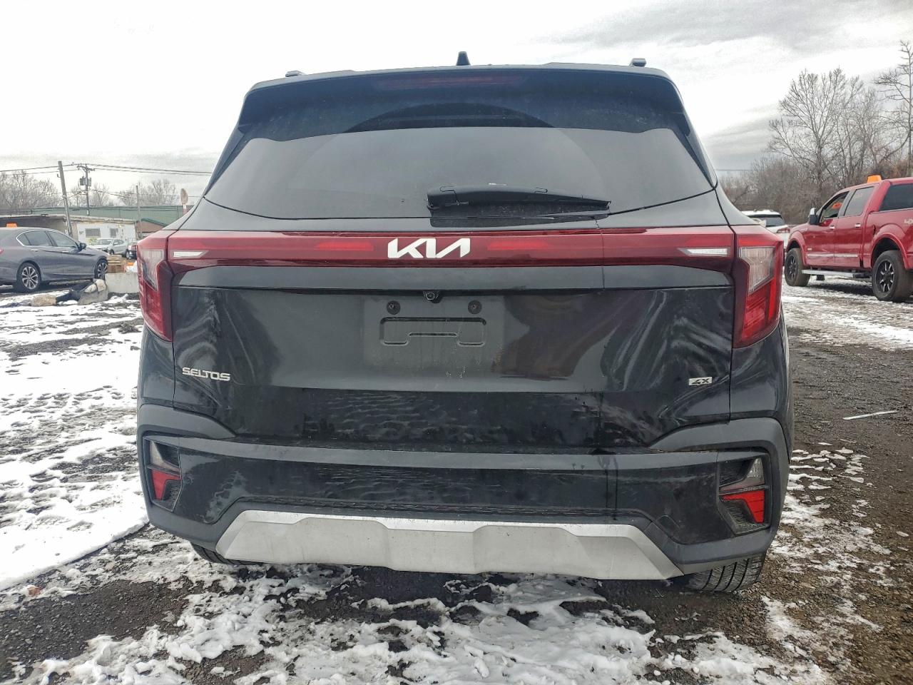 2025 KIA SELTOS S photo 11