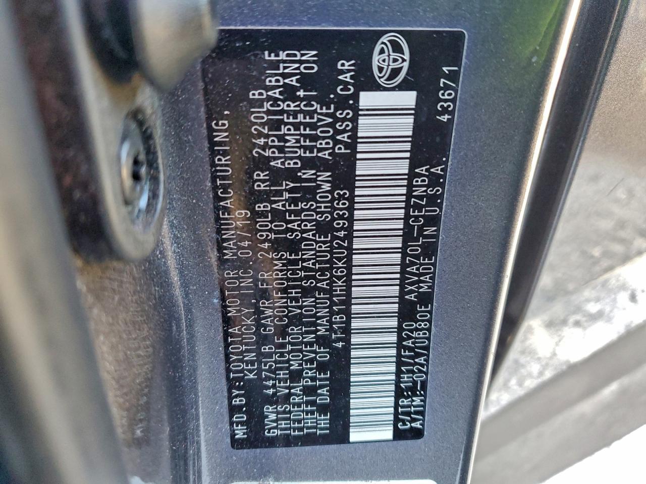2019 TOYOTA CAMRY L photo 23