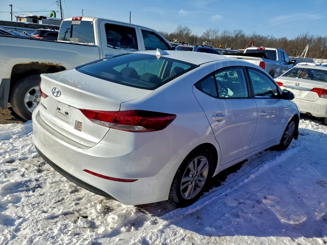 2018 HYUNDAI ELANTRA SEL photo 5