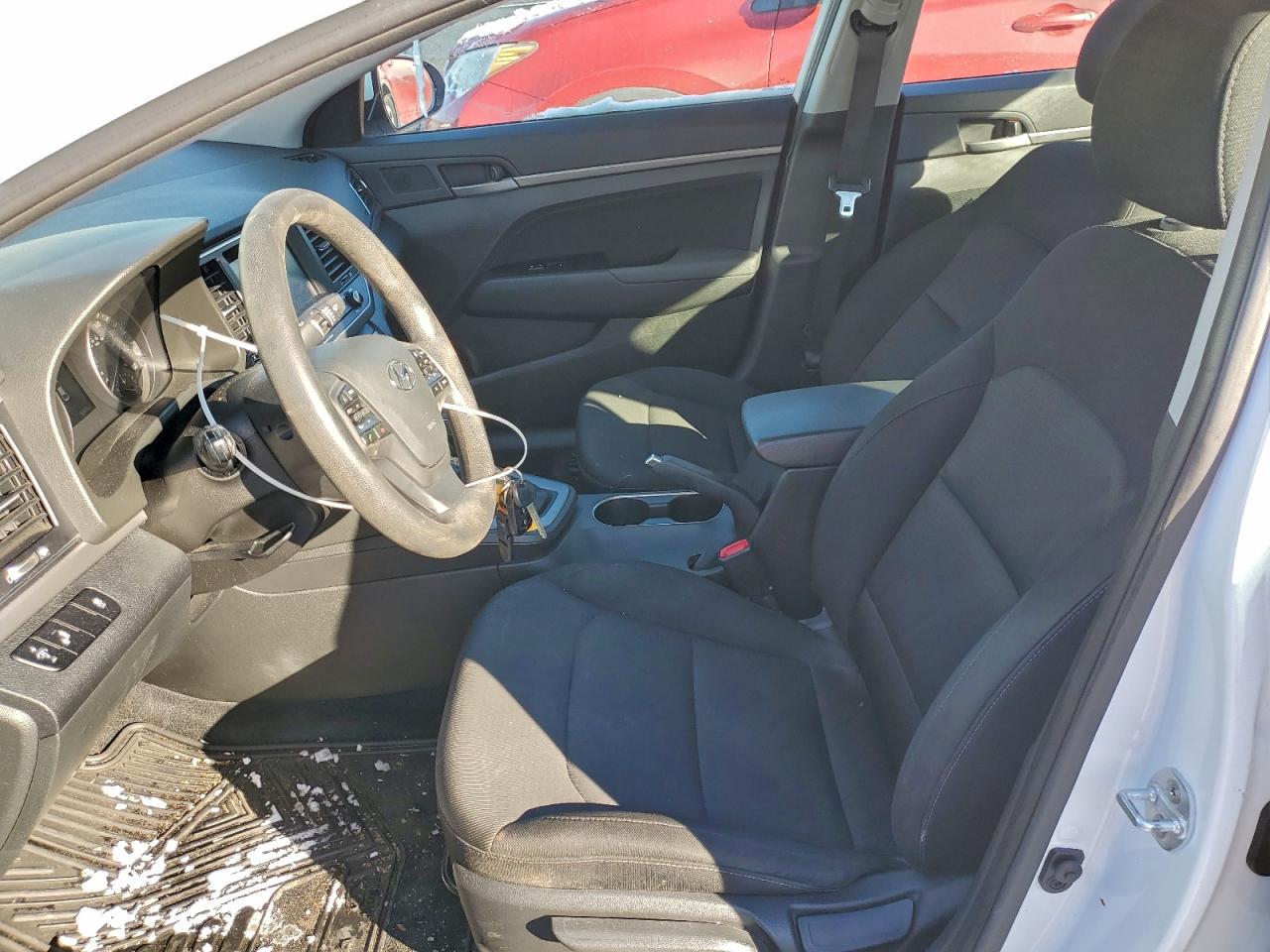 2018 HYUNDAI ELANTRA SEL photo 13