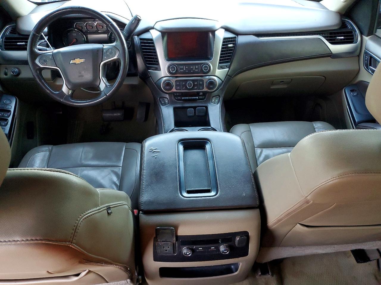2016 CHEVROLET TAHOE C1500 LT photo 8