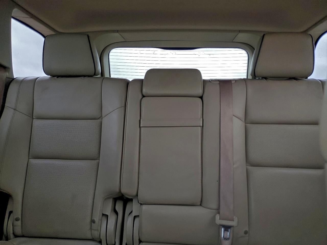2014 JEEP GRAND CHEROKEE OVERLAND photo 28