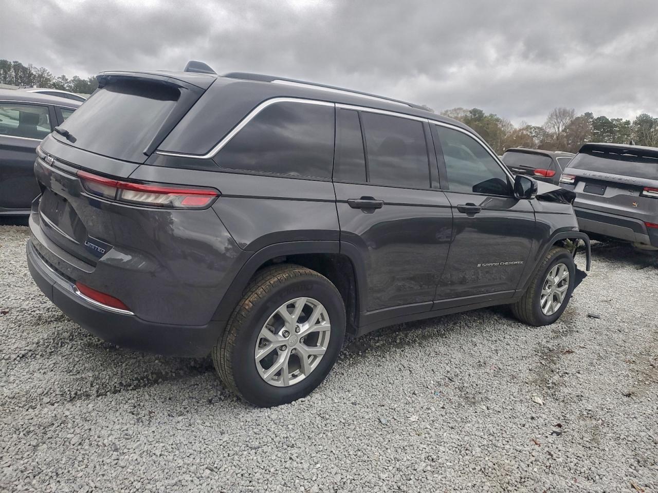 2024 JEEP GRAND CHEROKEE LIMITED photo 5