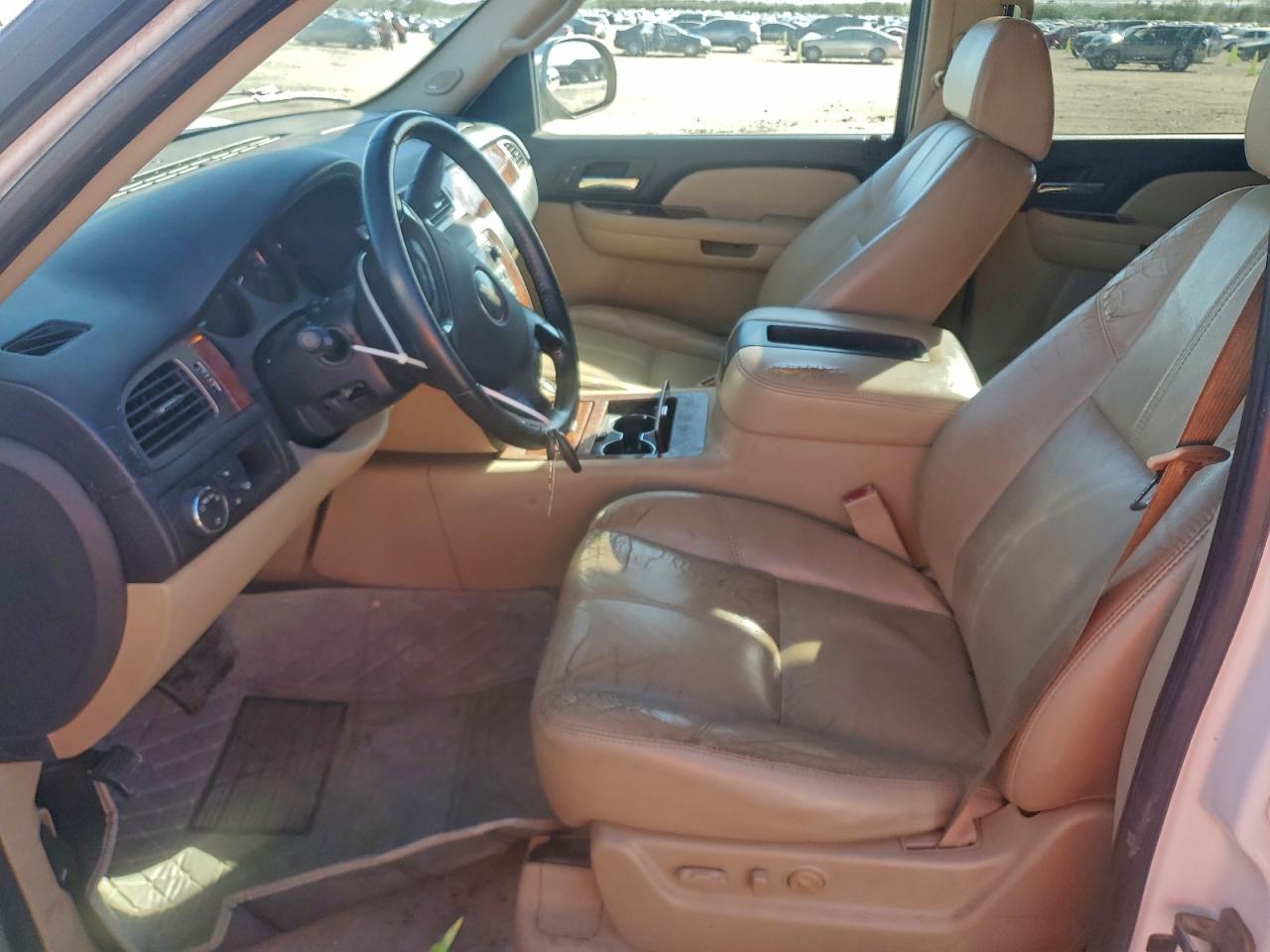 2007 CHEVROLET TAHOE C1500 photo 13