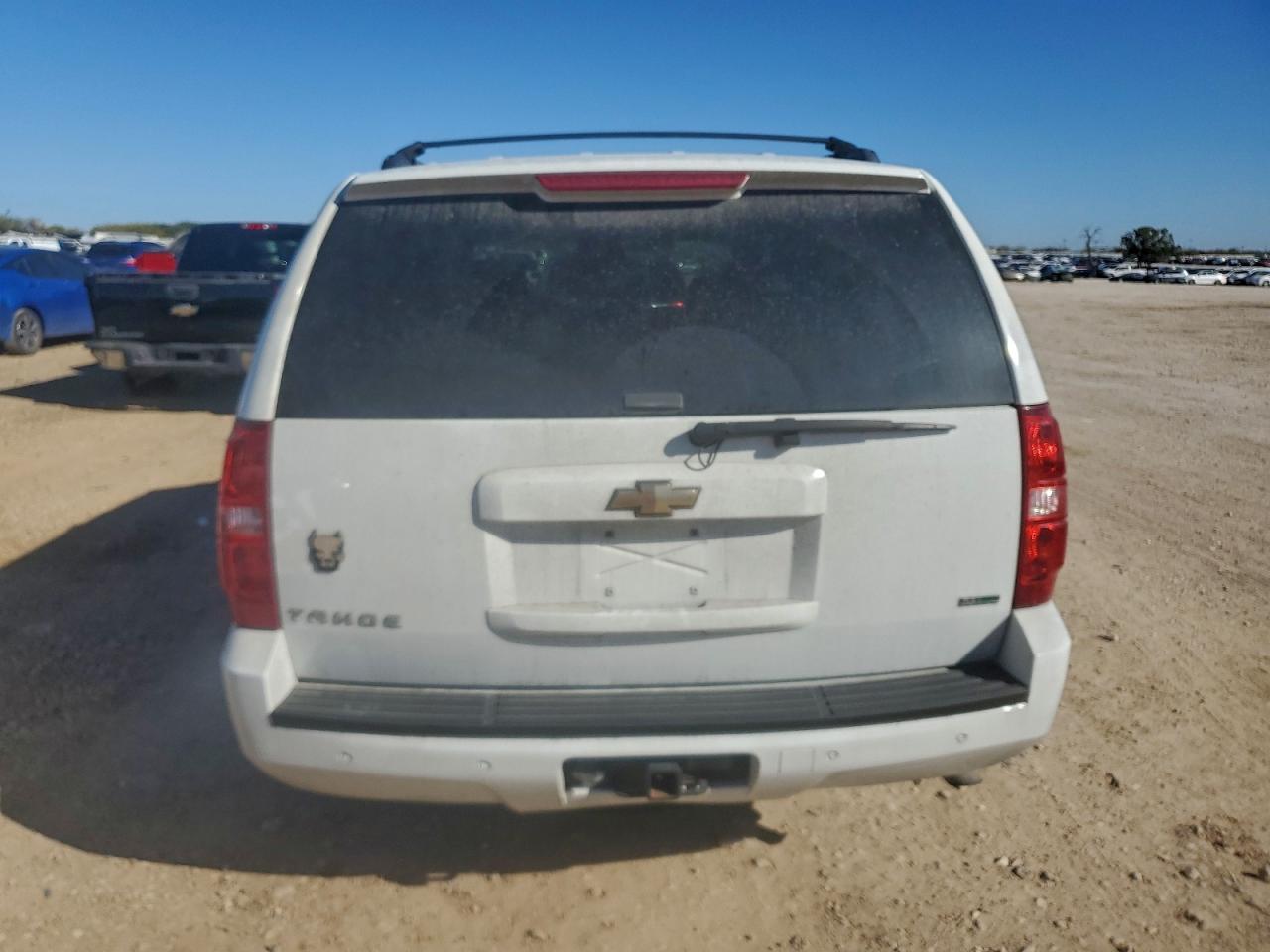 2007 CHEVROLET TAHOE C1500 photo 11