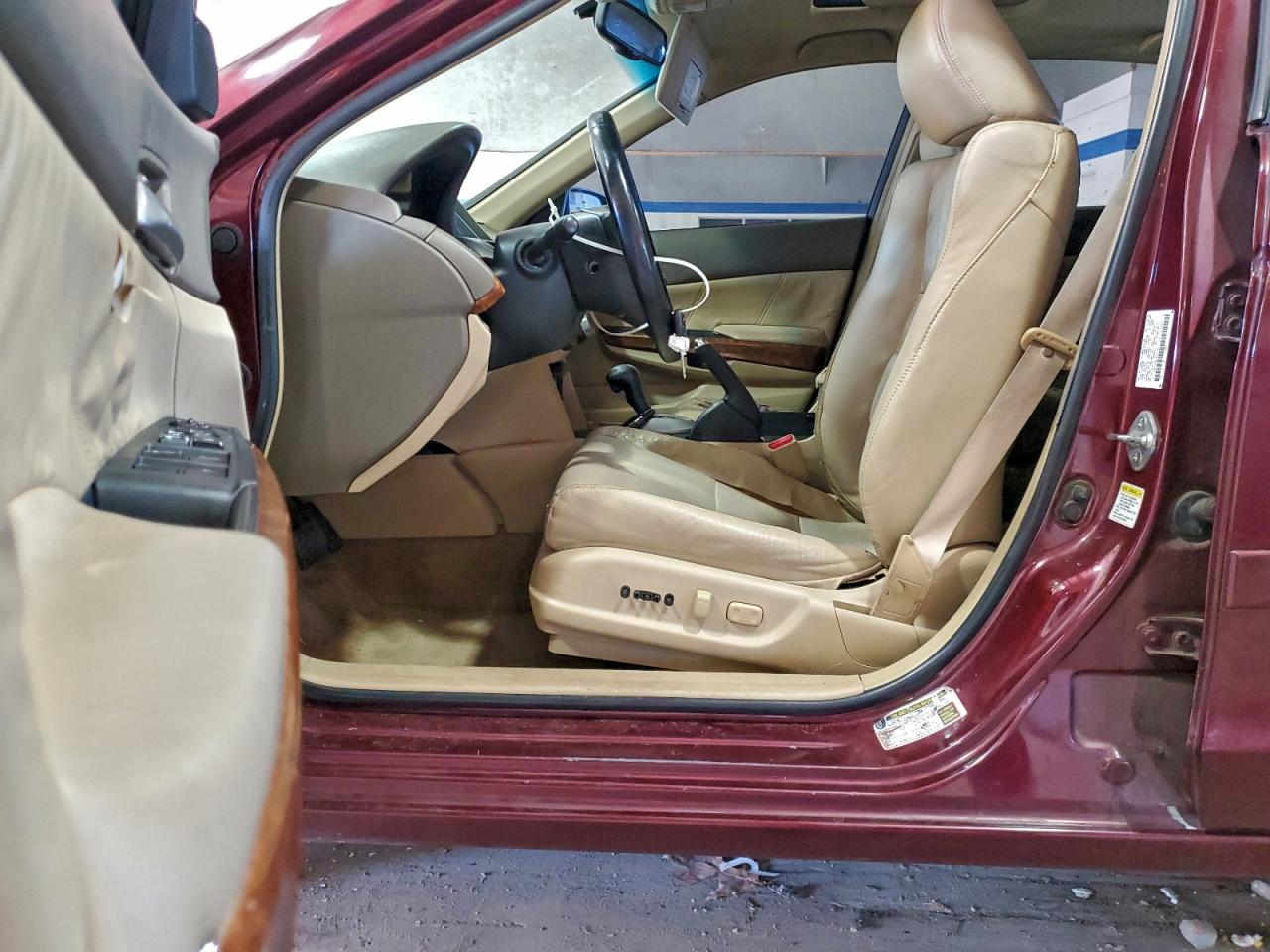 2009 HONDA ACCORD EXL photo 13