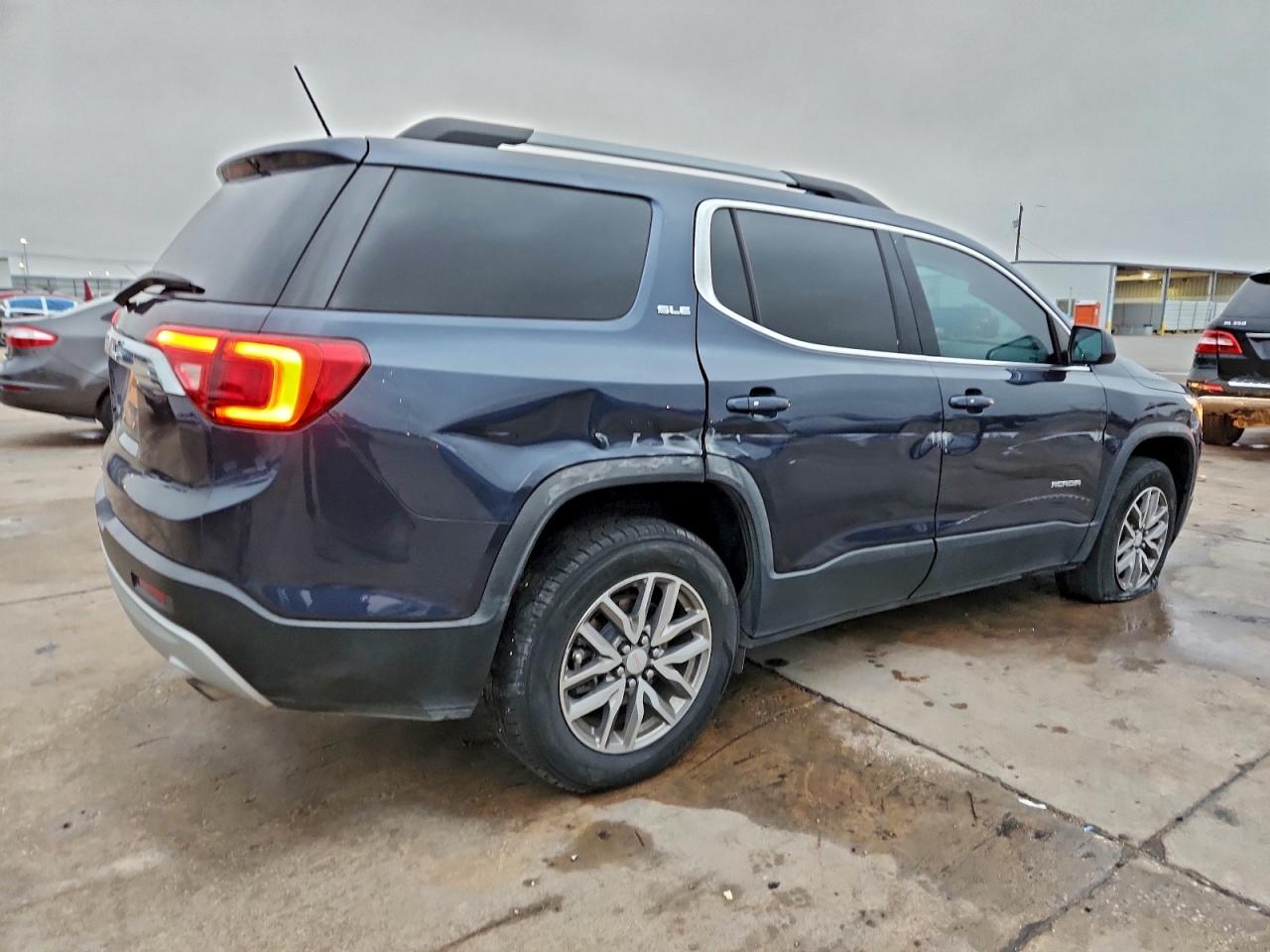 2019 GMC ACADIA SLE photo 5