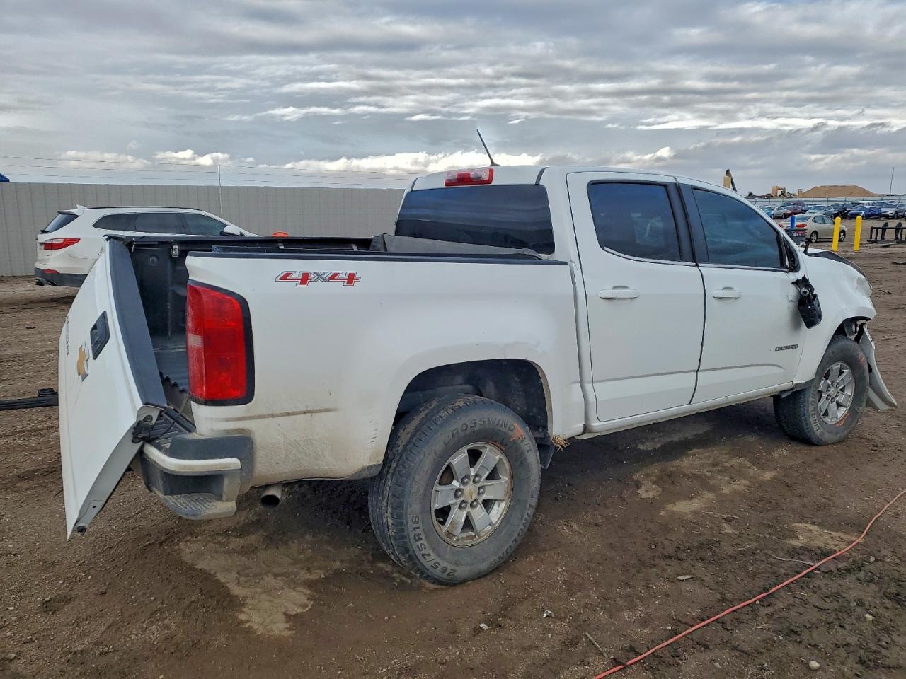 2020 CHEVROLET COLORADO photo 3