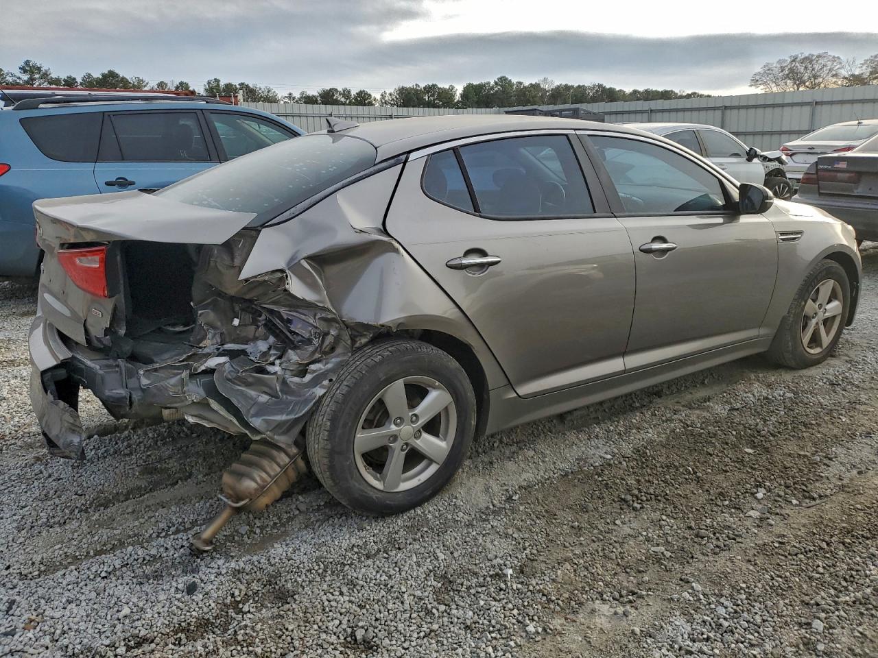 2015 KIA OPTIMA LX photo 3