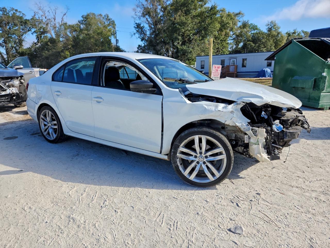 2016 VOLKSWAGEN JETTA S photo 4