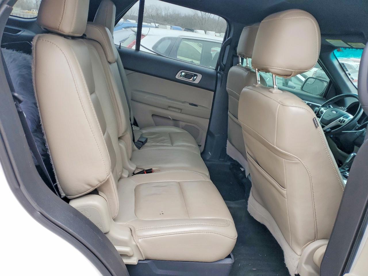2014 FORD EXPLORER XLT photo 11