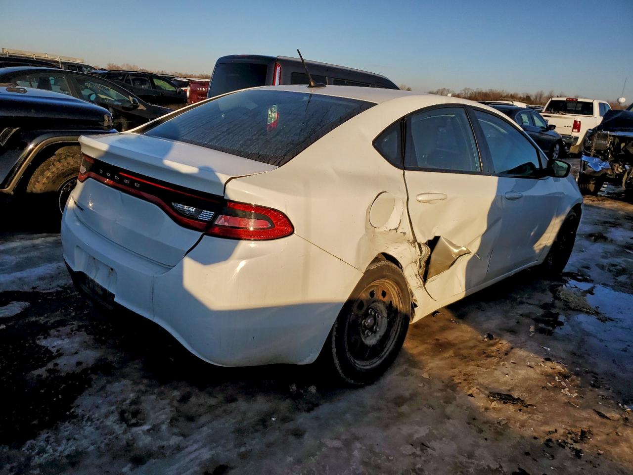 2015 DODGE DART SE photo 3