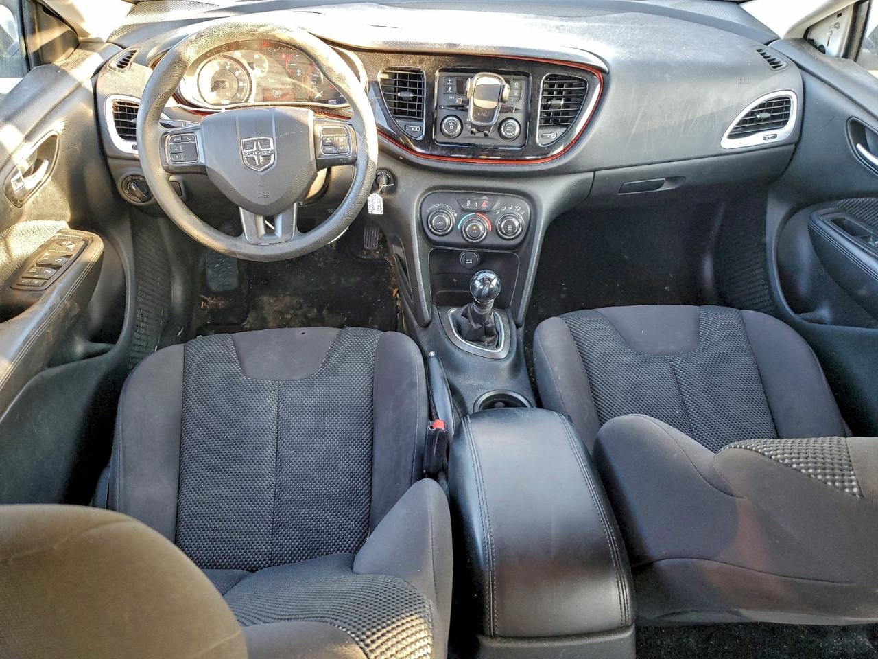 2015 DODGE DART SE photo 8