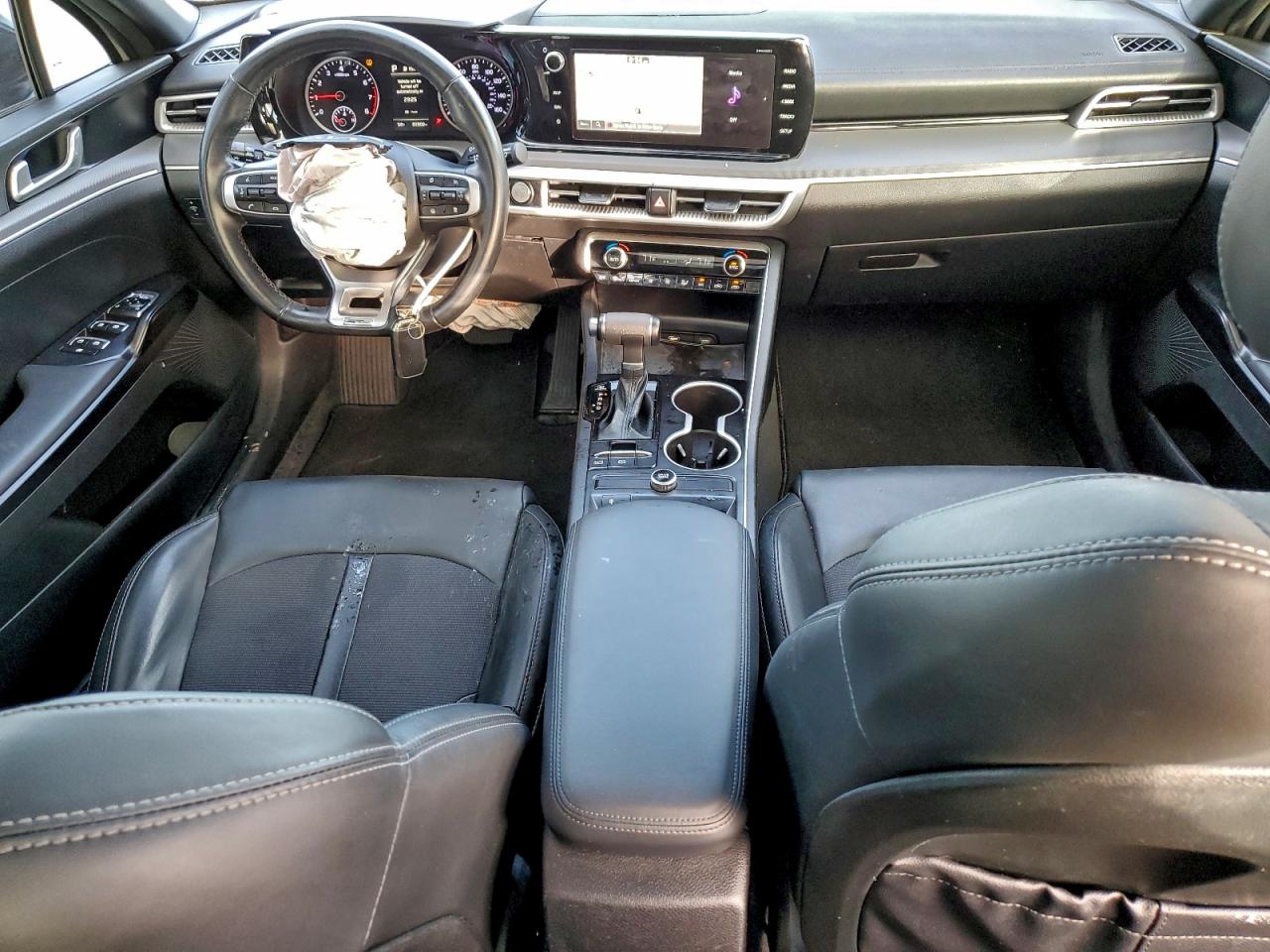 2023 KIA K5 GT LINE photo 8