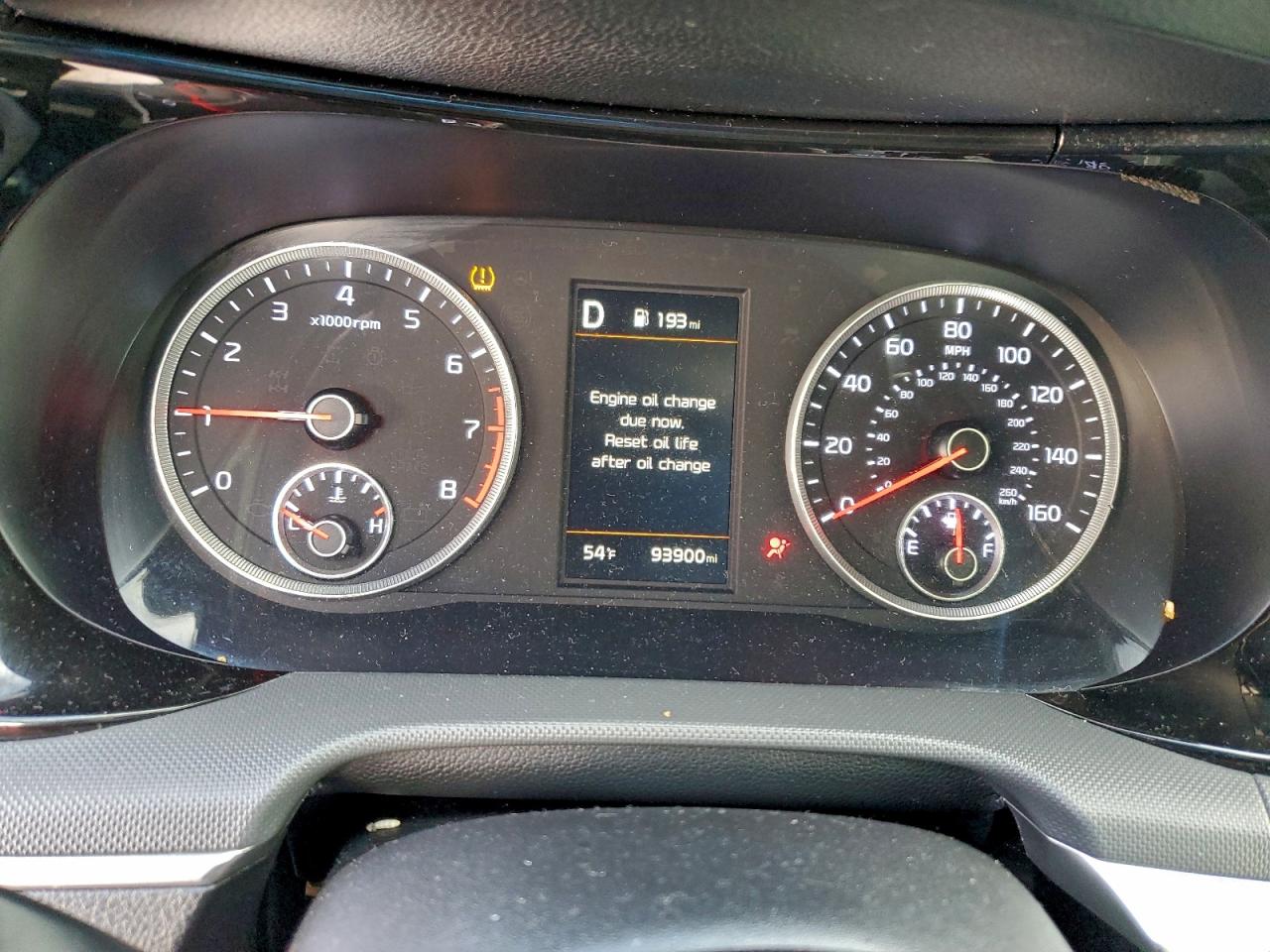 2023 KIA K5 GT LINE photo 9