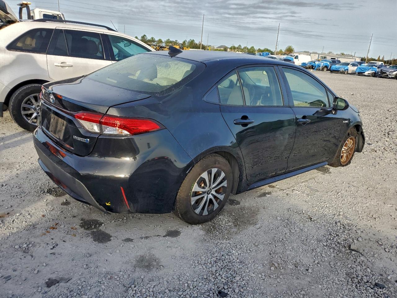 2020 TOYOTA COROLLA LE photo 7