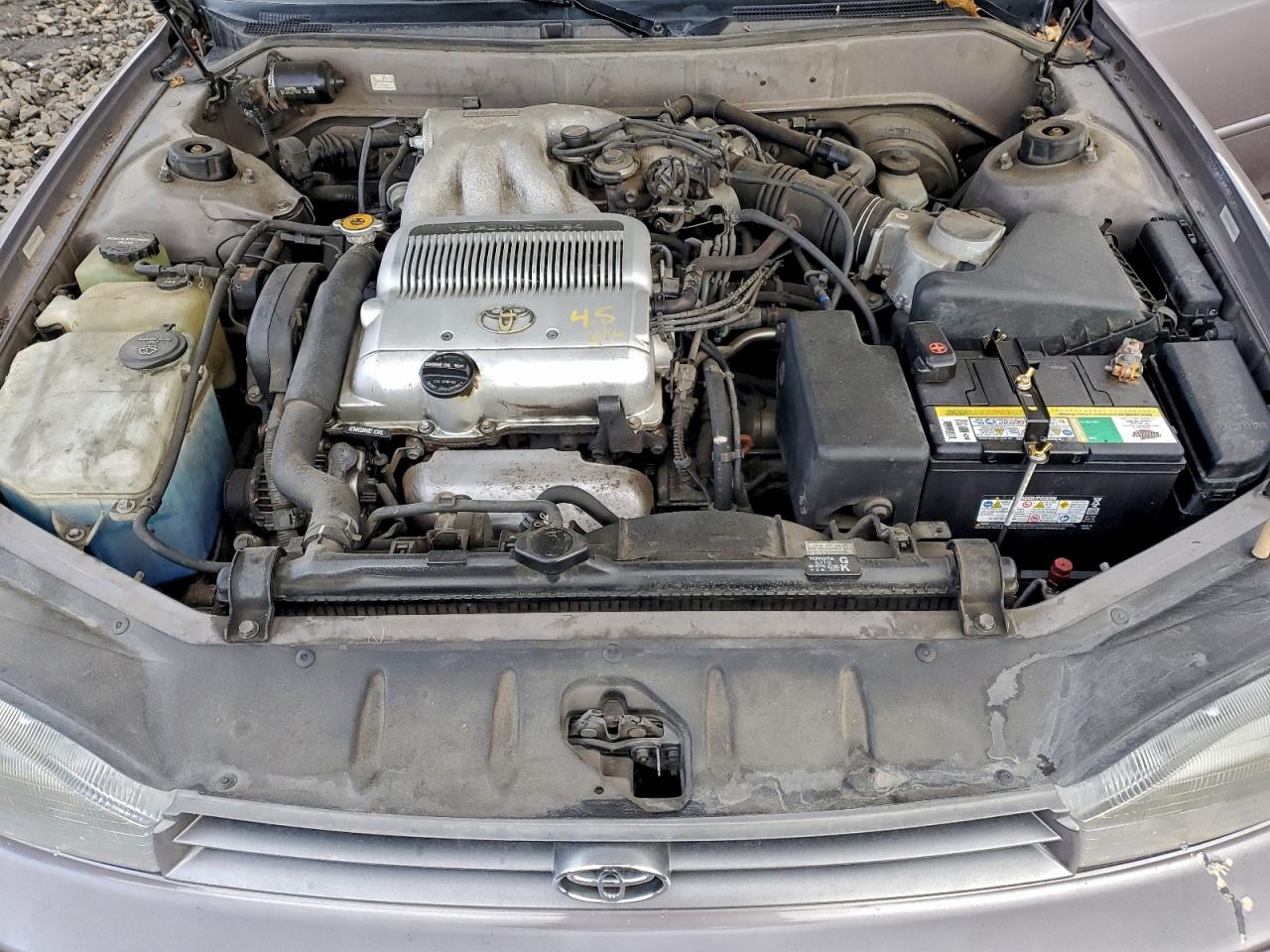 1992 TOYOTA CAMRY XLE photo 21