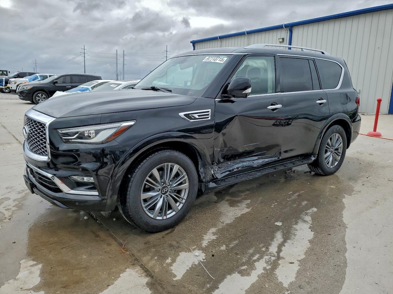 2021 INFINITI QX80