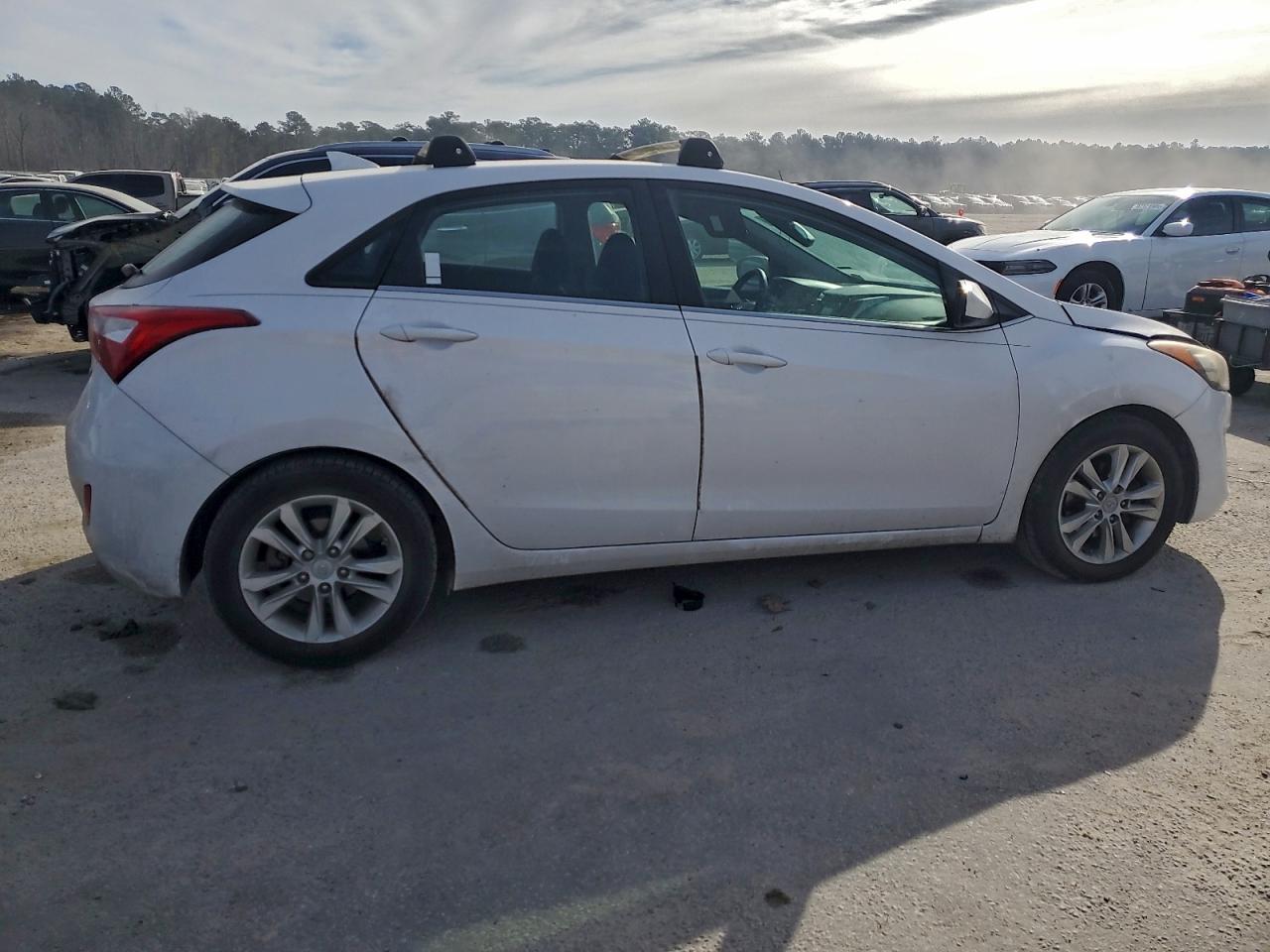 2013 HYUNDAI ELANTRA GT photo 3