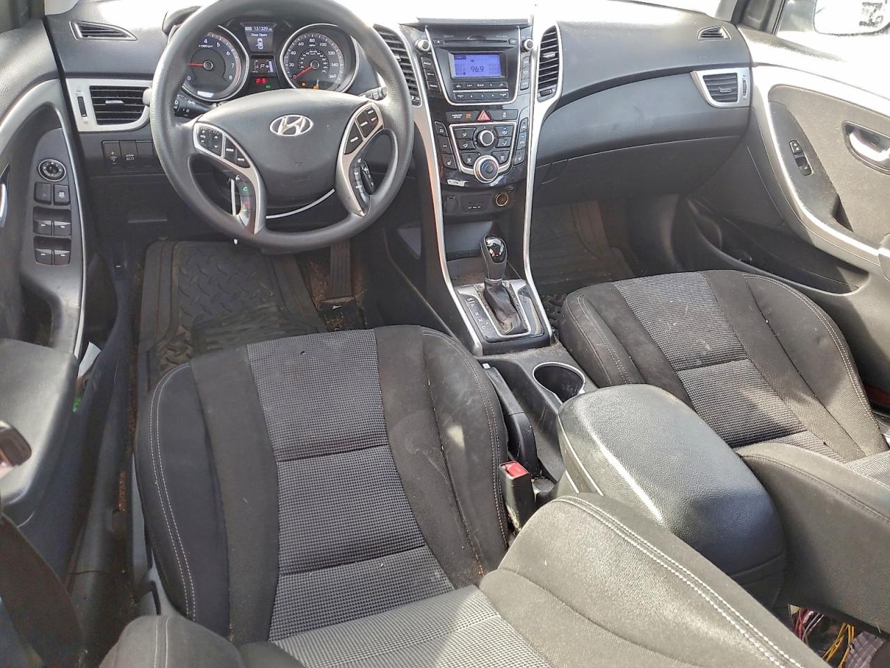 2013 HYUNDAI ELANTRA GT photo 8